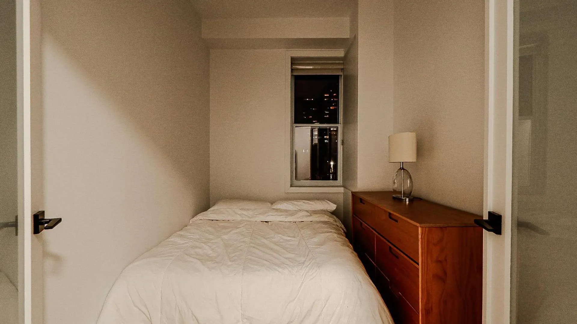 Luxe Stay 4 Montréal 0*,
